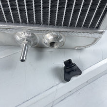 Load image into Gallery viewer, GPI Aluminum Radiator for 1967-1969 Dodge Dart Plymouth Barracuda Valiant V8 AT 1968 1969