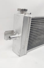 Load image into Gallery viewer, GPI Aluminum Heat Exchanger Universal Air to Water Intercooler 21&quot;x8&quot; Supercharger
