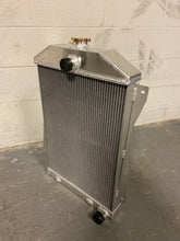Load image into Gallery viewer, GPI Aluminum Radiator for 1940 1941 Chevy Chevrolet Master 85 V8 Conversion AT
