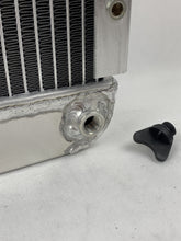 Load image into Gallery viewer, GPI Aluminum Radiator For 1970-1972 Dodge Dart Plymouth Duster Valiant Big Block V8 1971