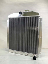 Load image into Gallery viewer, Aluminum Radiator For 1947-1954 Chevy Truck 3100 3600 3800 3900 1948 1949 1950 1951 1952 1953