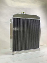 Load image into Gallery viewer, Aluminum Radiator For 1947-1954 Chevy Truck 3100 3600 3800 3900 1948 1949 1950 1951 1952 1953