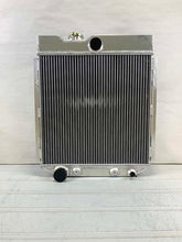 Load image into Gallery viewer, GPI Aluminum Radiator For 1966-1977 Ford Bronco 6CYL ENG 2.8L AT 1967 1968 1969 1970 71 72 73 74 75 76