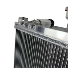 Load image into Gallery viewer, GPI Aluminum Radiator For 2004-2015 Nissan Titan Armada / INFINITI QX56 5.6 V8 2005 2006 2007 2008 2009 2010 2011 2012 2013
