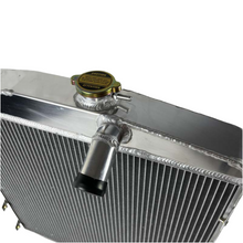 Load image into Gallery viewer, GPI Aluminum Radiator For 1949 1950 OLDSMOBILE Series 78 88 98 V8 Engine AT