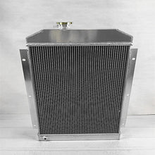 Load image into Gallery viewer, Aluminum Radiator For 1947-1954 Chevy Truck 3100 3600 3800 3900 1948 1949 1950 1951 1952 1953