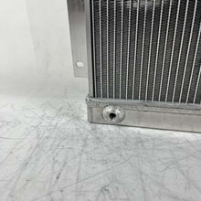 Load image into Gallery viewer, GPI Aluminum RADIATOR FIT 1947 - 1954 Chevrolet C/K Series LS Swap 1948 1949 1950 1951 1952 1953
