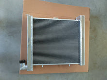Load image into Gallery viewer, GPI 3 core aluminum radiator for 1963-1972 CORVETTE C2 C3 5.3 5.4 5.7 6.5 7.0 7.4 V8 1963 1964 1965 1966 1967 1968 1969 1970 1971 1972 MT