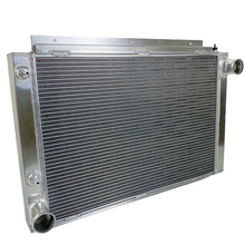 Load image into Gallery viewer, GPI Aluminum Radiator For 1958 1959 1960 FORD THUNDERBIRD V8 ENGINE AT Auto