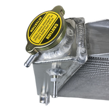 Load image into Gallery viewer, GPI Aluminum Radiator For Ford 1980-1984 F150 F250 F350 Bronco Truck 5.0L 5.8L 7.5L V8 1981 1982 1983