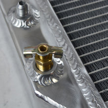 Load image into Gallery viewer, Aluminum Radiator for 1994-2000 Mitsubishi Montero Base/LS/SR V6 3.5L AT 1995 1996 1997 1998 1999