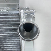 Load image into Gallery viewer, GPI Aluminum Radiator For 1958 1959 1960 FORD THUNDERBIRD V8 ENGINE AT Auto