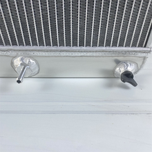 Load image into Gallery viewer, GPI Aluminum Radiator For 1961 1962 1963 Buick Electra Invicta Wildcat V8 Engine AT