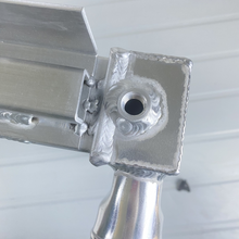 Load image into Gallery viewer, GPI Aluminum Radiator For 1958 1959 1960 FORD THUNDERBIRD V8 ENGINE AT Auto