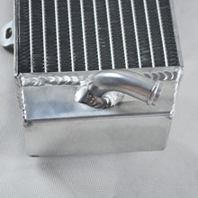 Load image into Gallery viewer, GPI L&R Aluminum Radiator For 2005-2008 Honda CRF450R CRF450 CRF 450 R CRF 450 2005 2006 2007 2008