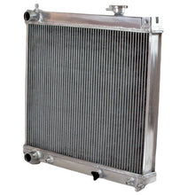 Load image into Gallery viewer, GPI Aluminum radiator for 1995-2005 Suzuki Grand Vitara SQ / JLX 2.0 2.5 V6 Auto/Manual 1996 1997 1998 1999 2000 2001 2002 2003 2004 2005