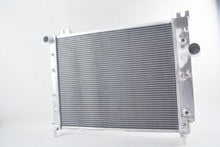 Load image into Gallery viewer, 2294 Aluminum Radiator Fit 2000-2004 Dodge Durango/2000-2003 Dakota 3.7 4.7 5.2L