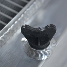 Load image into Gallery viewer, GPI Aluminum Radiator For 1970 1971 JEEP CJ5 CJ6 / 1966-1971 JEEPSTER V6 Engine MT