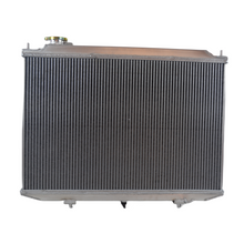 Load image into Gallery viewer, GPI Aluminum Radiator For 98-04 Nissan Frontier/Navara/Np300 D22 2.5L Diesel Td25/Yd25 Pickup 1998 1999 2000 2001 2002 2003 2004