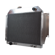 Load image into Gallery viewer, GPI Aluminium Radiator for 1979-1991 Ford VAN E-150 E-250 E-350 5.0L 5.8L V8 1980 1981 1982 83 84 85 86 87 88 89 90
