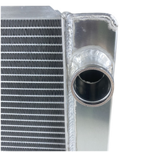Load image into Gallery viewer, Aluminum Racing Universal Race Radiator Ford Engine 29" X 20"