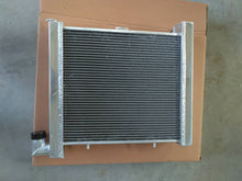 Load image into Gallery viewer, GPI 3 core aluminum radiator for 1963-1972 CORVETTE C2 C3 5.3 5.4 5.7 6.5 7.0 7.4 V8 1963 1964 1965 1966 1967 1968 1969 1970 1971 1972 MT