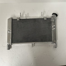 Load image into Gallery viewer, Aluminum Radiator FOR 2013-2018 Yamaha MT09 MT-09 FZ09 FJ09 /MT 09 FZ 09 FJ 09 2013 2014 2015 2016 2017 2018