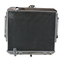 Load image into Gallery viewer, Aluminum Radiator for 1994-2000 Mitsubishi Montero Base/LS/SR V6 3.5L AT 1995 1996 1997 1998 1999
