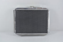 Load image into Gallery viewer, GPI 40MM ALUMINUM RADIATOR FOR Mitsubishi PAJERO/Shogun L04_G, L14_G MK II 2.3 TD
