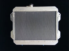 Load image into Gallery viewer, GPI Aluminum Radiator & fan for Toyota Corolla KE30 KE38 KE55 KE70 1974-1985 AT 1975 1976 1977 1978 1979 1980 1981 1982 1983 1984