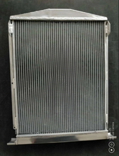 Load image into Gallery viewer, 5 ROW Aluminum Radiator FOR 1938-1939 Ford TRUCK/PICK UP WITH CHEVY V8 MT