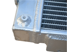 Load image into Gallery viewer, GPI 52MM ALUMINUM RADIATOR FOR 1964-1969 FORD GT40 V8 MT J-car 1964 1965 1966 1967 1968 1969