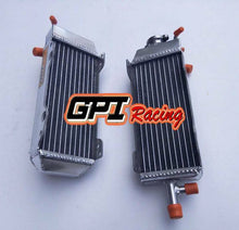 Load image into Gallery viewer, ALUMINUM RADIATOR FOR 1996-1997 SUZUKI RM125T RM125V RM 125 T/V MODEL 1996 1997