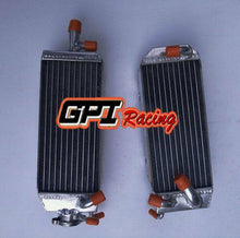 Load image into Gallery viewer, ALUMINUM RADIATOR FOR 1996-1997 SUZUKI RM125T RM125V RM 125 T/V MODEL 1996 1997