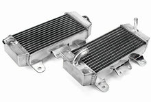Load image into Gallery viewer, GPI Aluminium radiator FOR YAMAHA YZF250 YZ250F YZ 250 F 2006