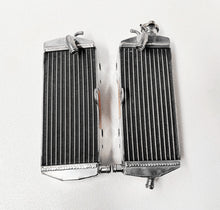 Load image into Gallery viewer, GPI L&R For TM Racing EN / MX 125/144/250/300 SMR 125 2008-2016 Aluminum Radiator 2008 2009 2010 2011 2012 2013 2014 2015 2016