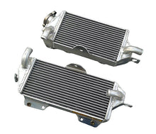 Load image into Gallery viewer, GPI Aluminum radiator + hose for 1988-2004 Kawasaki KX500 KX 500 2-stroke 1988 1999 2000 2001 2002 2003 2004