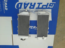 Load image into Gallery viewer, GPI Aluminum alloy radiator for Yamaha 2005-2022 YZ125/2020-2022 YZ125X 2006 2007 2008 2009 2010 2011 2012 2013 2014 2015 2016 2017 2018 2019 2021