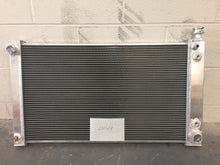 Load image into Gallery viewer, GPI Aluminum Radiator & fans FOR 1988-1995 CHEVY C/K-SERIES TRUCK 5.0L V8 AUTO AT 1988 1989 1990 1991 1992 1993 1994 1995