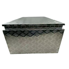 Load image into Gallery viewer, 29"x15.2"x18"  Trailer Tongue  Diamond Plate Aluminum Tool Box For Truck Pickup Storage