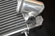 Load image into Gallery viewer, GPI 3 Rows aluminum radiator for Jaguar XKE Series 1 S1 4.2L Manual 1965 1966 1967