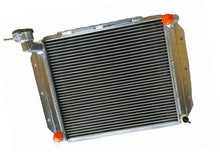 Load image into Gallery viewer, GPI 62MM ALUMINUM RADIATOR CUSTOM & fan FOR MG MGA 1500,1600, 1622, DE LUXE MT 1955-1962 1955 1956 1957 1958 1959 1960 1961 1962
