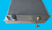 Load image into Gallery viewer, GPI Aluminum Radiator & FANS For 1998-2005 Chevy Chevrolet Astro GMC Safari 4.3 V6 AT 1998 1999 2000 2001 2002 2003 2004 2005