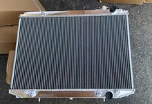 Load image into Gallery viewer, Aluminum Radiator For 1998-2004 Nissan Frontier / Nissan Xterra 3.3L 2.4L AT 1998 1999 2000 2001 2002 2003 2004