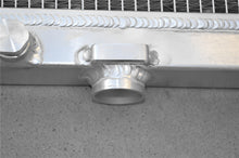 Load image into Gallery viewer, Aluminum radiator & fan for 1982-1991 BMW E30 M10 316i 318i MT 1982 1983 1984 1985 1986 1987 1988 1989 1990 1991