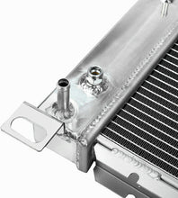 Load image into Gallery viewer, GPI Aluminum Radiator&fans for Chevy Silverado Cadillac GMC YUKON 4.8 5.3 6.0 /6.2 V8