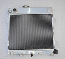 Load image into Gallery viewer, Aluminum radiator & fan for 1982-1991 BMW E30 M10 316i 318i MT 1982 1983 1984 1985 1986 1987 1988 1989 1990 1991