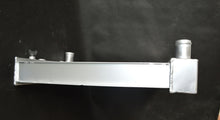 Load image into Gallery viewer, 3 Row Aluminum Radiator For 1969-1970 FORD MUSTANG/-77 MAVERICK 4.1L/5.0L l6/V8  1969 1970