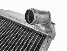 Load image into Gallery viewer, GPI 2 Row Aluminum Radiator& fans For 1955-1962 MG MGA 1500 1600 1622 DE LUXE 1.5L 1.6L 1955 1956 1957 1958 1959 1960 1961 1962