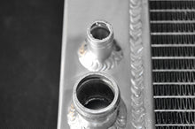 Load image into Gallery viewer, GPI 3 Rows aluminum radiator for Jaguar XKE Series 1 S1 4.2L Manual 1965 1966 1967